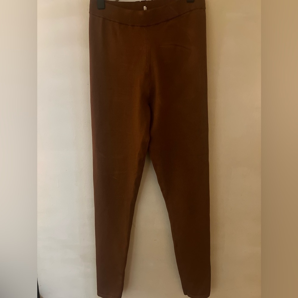 Frame brown rust color  leggings. Only worn once.